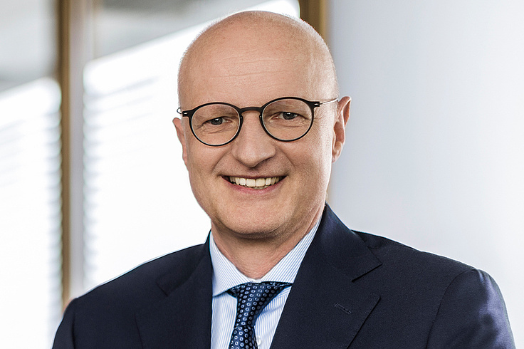 Prof. Dr Antonius Ewers